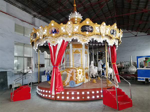 What are the more parts of a luxury carousel than a simple one?