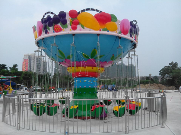 Daily maintenance of amusement equipment - flying chairs